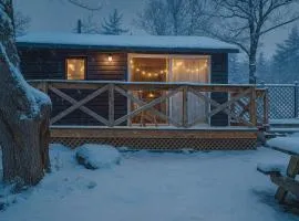 Studio Cottage #8 - Jack Pine