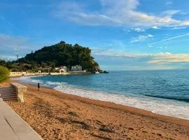 Beachfront Apartments Oaza 1