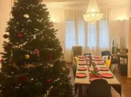 Maison de Maître L Oustal des Halles avec salle de cinéma, billard & Jacuzzi