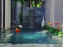 Private Villa by YUSETH Residence, hotel in Phumi Ta Phul