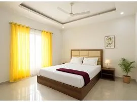 Hotel Mahaveera Galaxy Inn Near Kashi Vishwanath Temple - Restaurants # Free Wi-Fi And Parking Facilities - Fully Air conditioning Room- Best Hotel In Varanasi