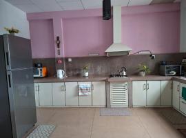 ADLi, ξενοδοχείο σε Belihuloya