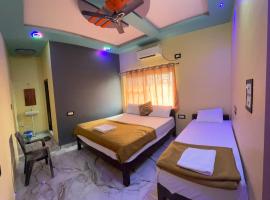 RISHANK HoME STAY, hotel i Hospet