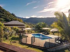 Les Kaz Mandarine - Piscine & Spa a l'Entre-Deux