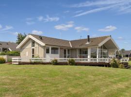 Holiday Home Finn - 100m from the sea by Interhome, hotel v destinaci Mommark