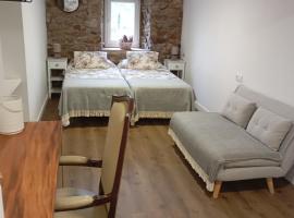 Casa Lela Dumbria, hotel in Dumbría