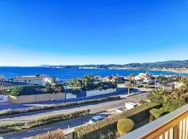 Apartment Baie du Soleil by Interhome