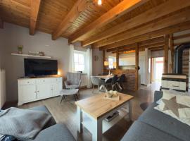 Ferienhaus Deichdeern, hotel a Hooksiel