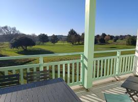 L'Orée du Golf - Balcon & Parking, hotel in Pornic