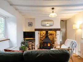 Beautiful 2 Bedroom Cottage in Nailsworth