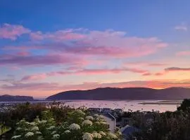 In Full View sleeps 10