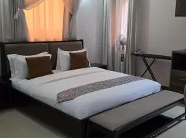 Nokras SilverOak Hotel, Embu