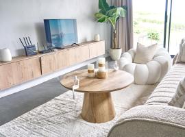 Azure Escape- La Mercy B&B, ξενοδοχείο σε La Mercy