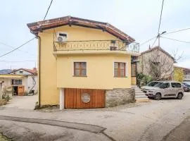 Holiday Home Pr'Lukčevih with 4 Bedrooms & Indoor Sauna