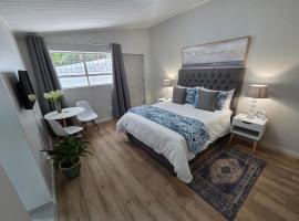 SleepINN at Dumont, hotel in Paarl