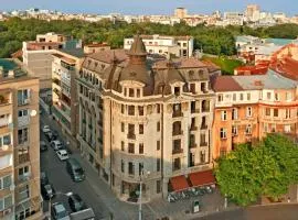 Zeus Essence Bucharest Venezia