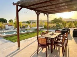 Villa Eventos Biar - Private Pool