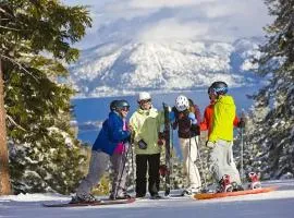 Lakeside Condo Close to Slopes Excellent Location