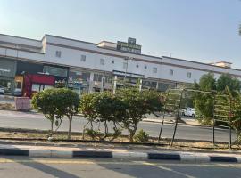 فندق اجنحة السمو إن الفندقية, hotel en Abu Arish