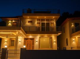 Shail by Shubhs, hotel in Bhowāli