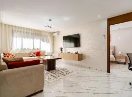 Cozy studio 5 min from Casa Port and Casa Voyageurs