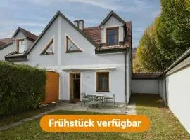 DAS BURGENNEST, 5 Personen - 1 Preis, Bademantelgang zur Therme Lutzmannsburg, Garten, Gratis Parkplatz