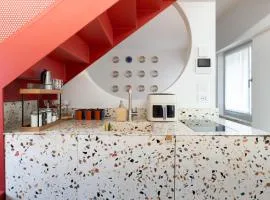 NEST LIVING Red Velvet - Private Design Apartment in the city center