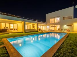 Villa L, Hotel in Galé