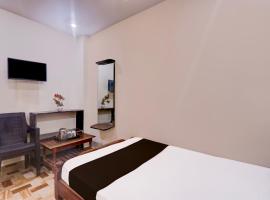 Hotel O SHIVA RESIDENCY, hotel in Raigīr