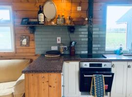 Artists and Writers Farm Space, hotel 