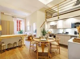 Elegant flat with AC, heart of old Nice, Walking to the Beach!