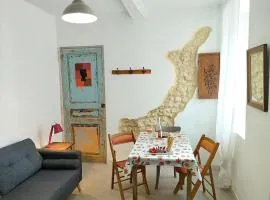 Joli appartement centre village au calme