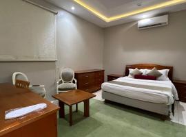 شقق واحة بيروت, levn&yacute; hotel v destinaci Hail