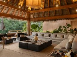 Casa Yute by Ahau Collection