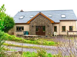 West Kerry House Camp, hotel in Tralee