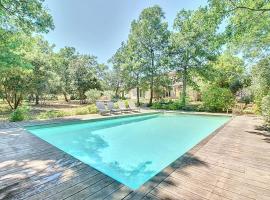 La maison Calavoun, hotel in Maubec