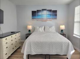 Welcome to Vacation Rentals Beach House!, hotel v mestu Neptune City