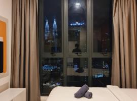 KLCC View City Center At Majestic residence, pet-friendly hotel in Kuala Lumpur