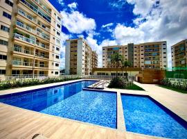 Apto 2Q Prox Orla de Atalaia e aeroporto, garagem, wifi, Ar, Hotel in Aracaju