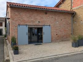 GITE La GRANGE: Launac şehrinde bir otel