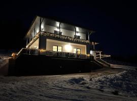 Tihuța Village, hotel i Piatra Fantanele