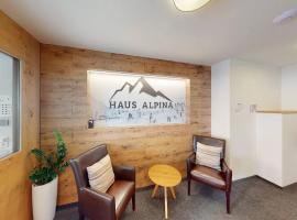 Double Room - Haus Alpina, hotel em Malbun