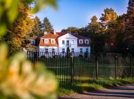 Rezydencja Parkova, hotel en Gierłoż