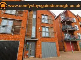 Luxury Riverside Living