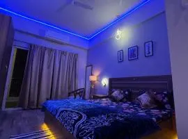 Crown Suites