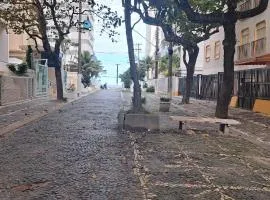 Apartamento a 150 metros da Praia de Pitangueiras