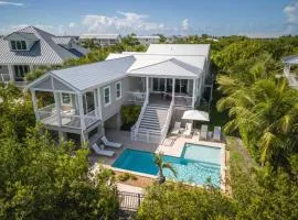 Aquaria House -Pool & Boat Dock