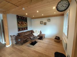 Chalet Mustang Vallée, hotel in Laruns