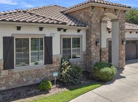 The Executive Retreat at Westberry, hotel en Madera