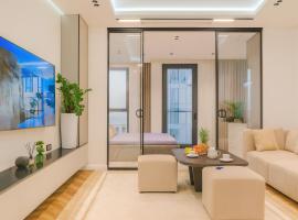 Nest One Luxe, Элитные апартаменты с балконом и видом на фонтан Tashkent City Park 110，位于塔什干的酒店